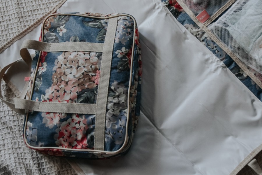 Mini Valija + Cambiador